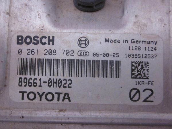 ECU BOSCH TOYOTA 0261208702 / 89661-0H022 02