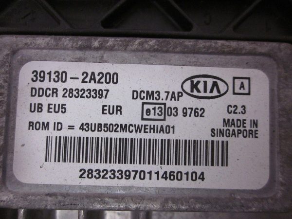 ECU DELPHI KIA 39130-2A200 / DDCR 28323397