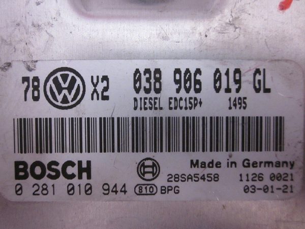 ECU BOSCH VOLKSWAGEN 0281010944 / 038906019GL